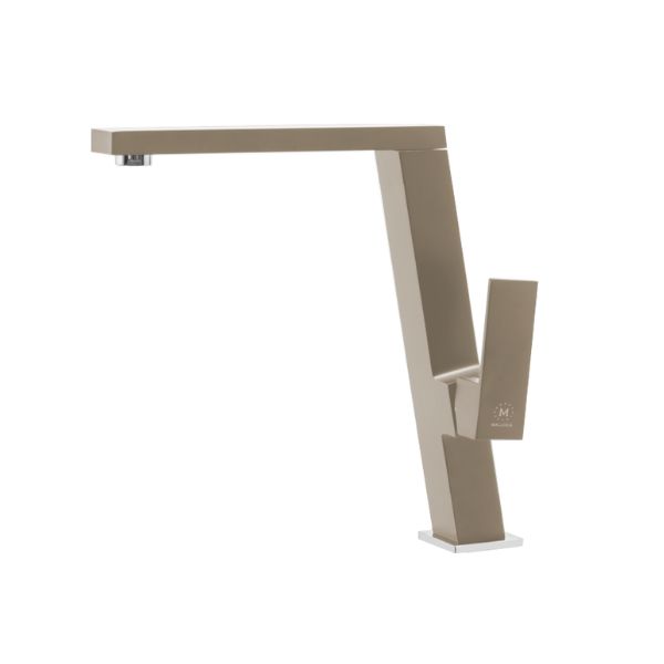 Vòi rửa bát Malloca K131BR Vòi rửa bát Malloca K131BR