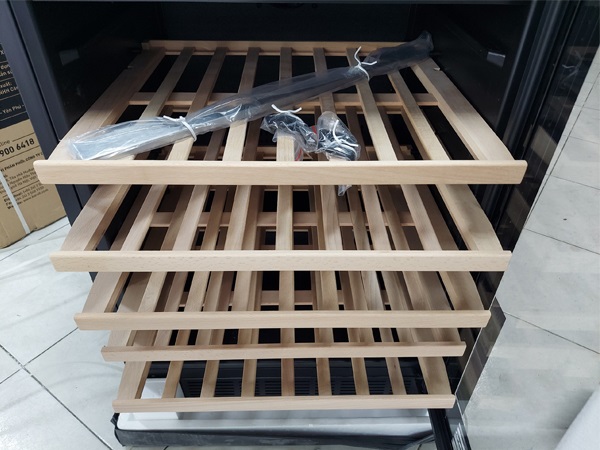 kocher-kweu-11126b-1 Khay Tủ rượu vang Kocher KWEU-11126B