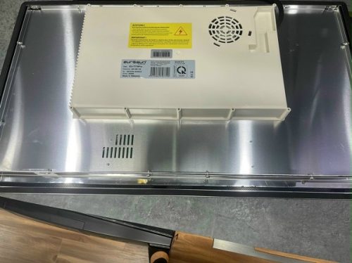 Bếp từ Eurosun EU-T779Pro 5 Mặt sau bếp từ Eurosun EU-T779Pro