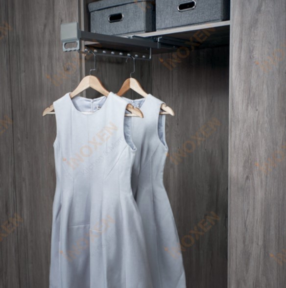 Giá treo móc áo 8 nút Inoxen FV08 Giá treo móc áo 8 nút Inoxen FV08