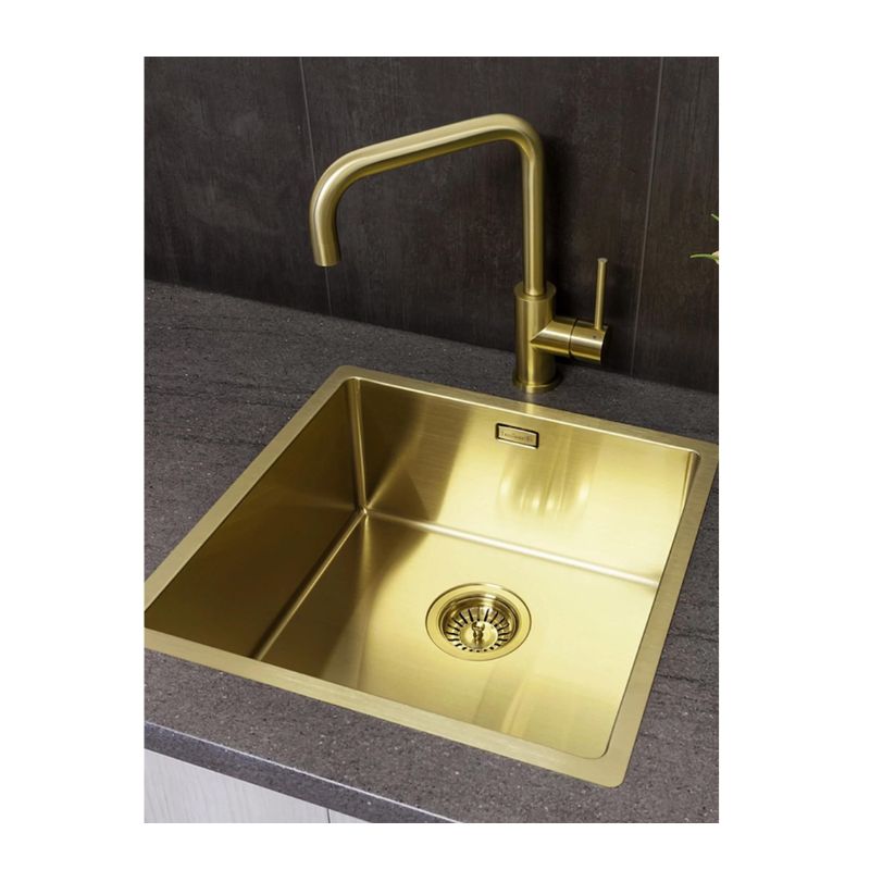 Ảnh thực tế của vòi rửa bát nóng lạnh Reginox Crystal R30530 Ảnh thực tế của vòi rửa bát nóng lạnh Reginox Crystal R30530