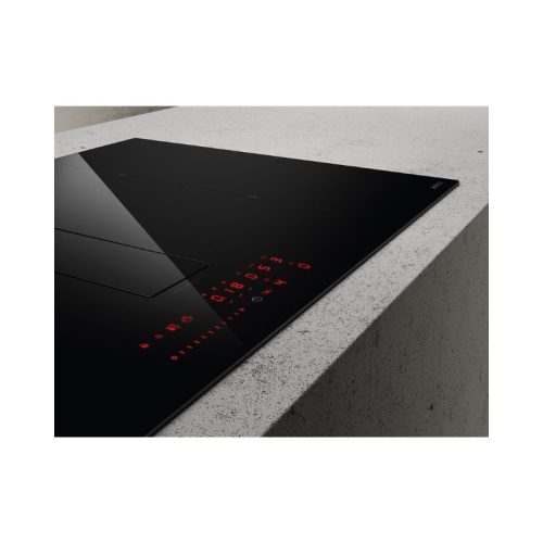 Bếp từ kết hợp máy hút mùi Elica NIKOLATESLA FIT XL BL/A/83 PRF0179476 4 Bảng điều khiển của bếp từ kết hợp máy hút mùi Elica NIKOLATESLA FIT XL BL/A/83 PRF0179476