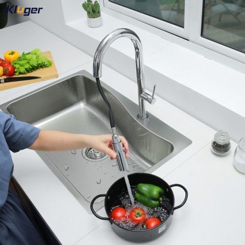 Vòi rửa bát nóng lạnh Kluger KLF0010C có dây rút 4 Hình ảnh vòi rửa bát nóng lạnh Kluger KLF0010C có dây rút