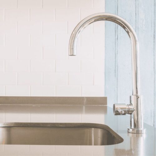 anh voi rua chen malloca k569c